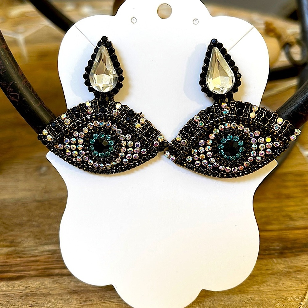 Gorgeous evil eye earrings